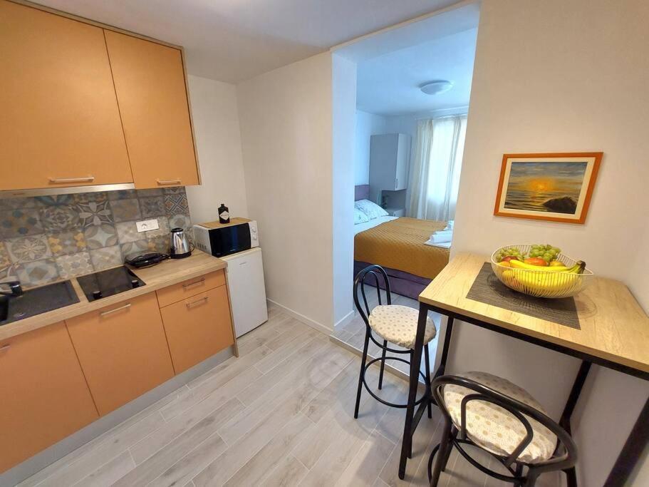 City Beach Apartment Makarska Exterior foto